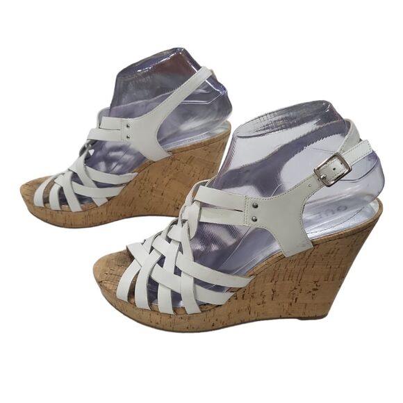 EUC GUESS WOMEN'S WHITE LEATHER PLATFORM ESPADRILLES WEDGE SANDALS, 8.5 - Picture 2 of 11